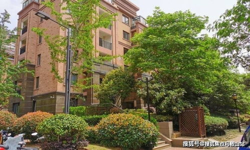 句容精选 上市公司楼盘，品质与性价比的卓越之选